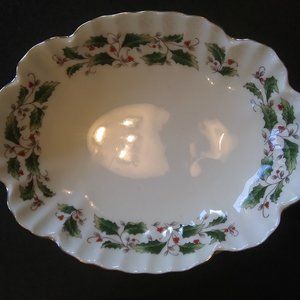 Made in Japan Porcelain Ware Bon Bon  Candy trinket dish Holly Christmas